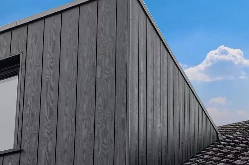 木材プラスチック複合材（WPC）の壁のクラッディング