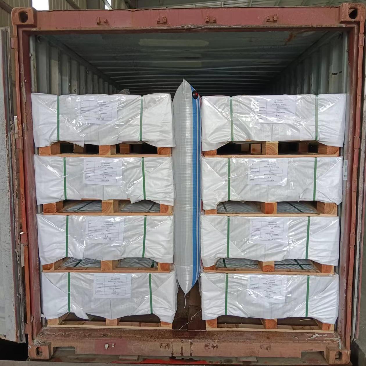 WPCウォールパネル